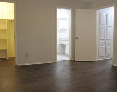 6478 Argo Street - Photo Thumbnail 9
