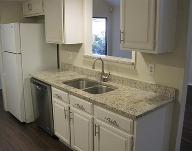 6478 Argo Street - Photo Thumbnail 4