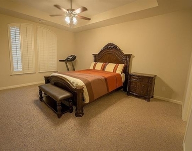6687 Deleon Street - Photo Thumbnail 6