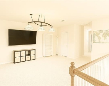 6687 Deleon Street - Photo Thumbnail 8