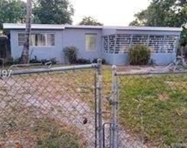 12920 Westview Drive - Photo Thumbnail 12