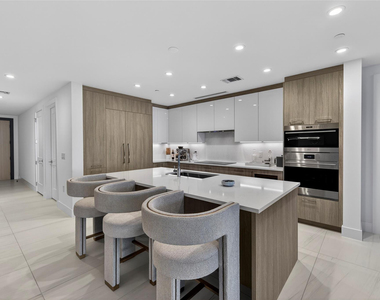 153 N Seabreeze Boulevard - Photo Thumbnail 12