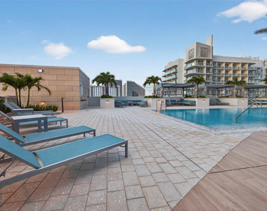 153 N Seabreeze Boulevard - Photo Thumbnail 41