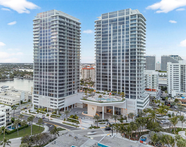 153 N Seabreeze Boulevard - Photo Thumbnail 1