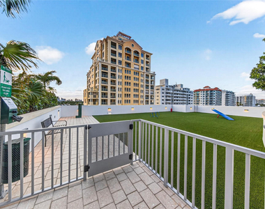 153 N Seabreeze Boulevard - Photo Thumbnail 39