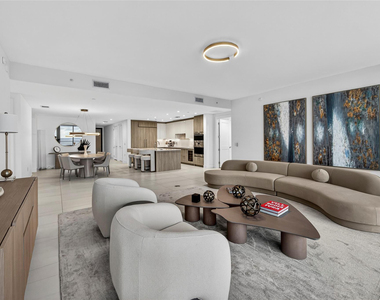 153 N Seabreeze Boulevard - Photo Thumbnail 6