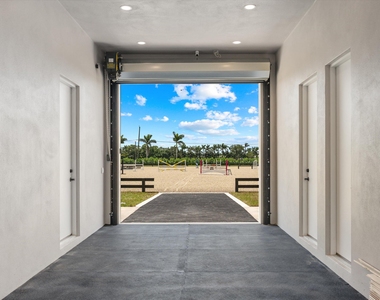 16175 Deer Path Lane - Photo Thumbnail 11