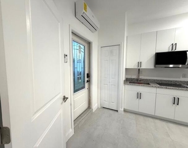 3418 Sw Englewood Street - Photo Thumbnail 9