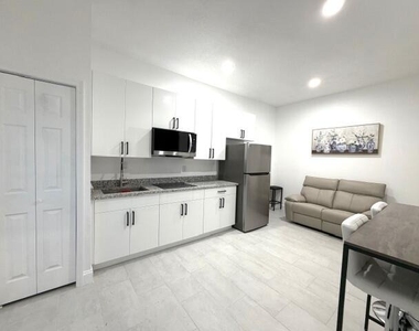 3418 Sw Englewood Street - Photo Thumbnail 10