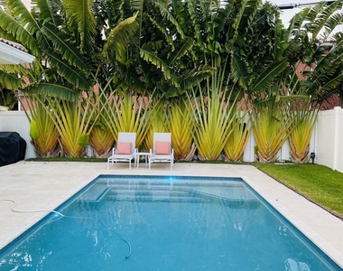 5501 N Ocean Boulevard - Photo Thumbnail 13