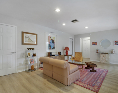85 Hickory Hill Road - Photo Thumbnail 15
