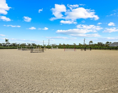 16175 Deer Path Lane - Photo Thumbnail 24