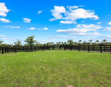 16175 Deer Path Lane - Photo Thumbnail 30