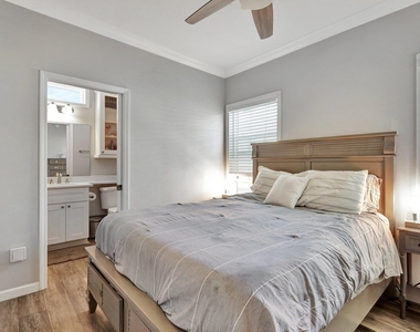 10701 S Ocean Drive - Photo Thumbnail 16
