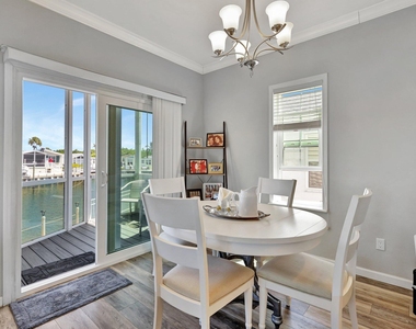 10701 S Ocean Drive - Photo Thumbnail 6