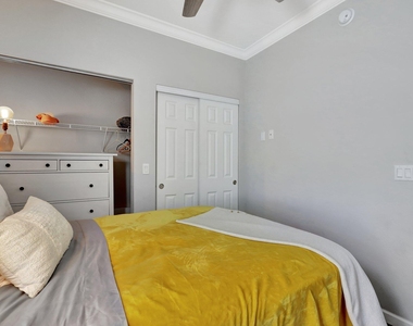 10701 S Ocean Drive - Photo Thumbnail 21