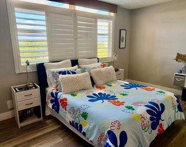 14671 Bonaire Boulevard - Photo Thumbnail 9
