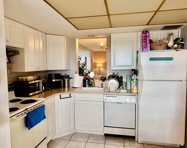 14671 Bonaire Boulevard - Photo Thumbnail 6