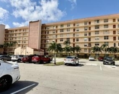 14671 Bonaire Boulevard - Photo Thumbnail 18