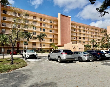 14671 Bonaire Boulevard - Photo Thumbnail 17