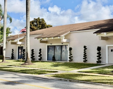 14671 Bonaire Boulevard - Photo Thumbnail 14