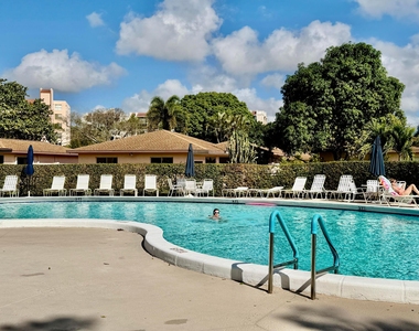 14671 Bonaire Boulevard - Photo Thumbnail 16