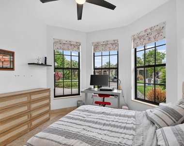 10337 Trianon Place - Photo Thumbnail 47