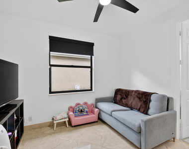 10337 Trianon Place - Photo Thumbnail 61