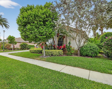 10337 Trianon Place - Photo Thumbnail 2