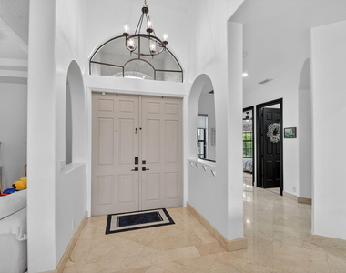 10337 Trianon Place - Photo Thumbnail 20