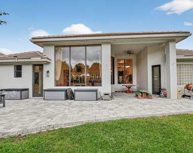 10337 Trianon Place - Photo Thumbnail 72