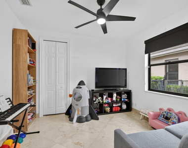 10337 Trianon Place - Photo Thumbnail 57