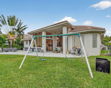 10337 Trianon Place - Photo Thumbnail 71