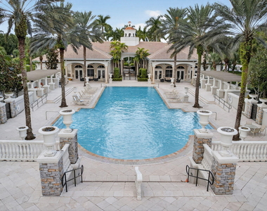 10337 Trianon Place - Photo Thumbnail 12