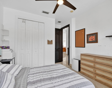 10337 Trianon Place - Photo Thumbnail 48
