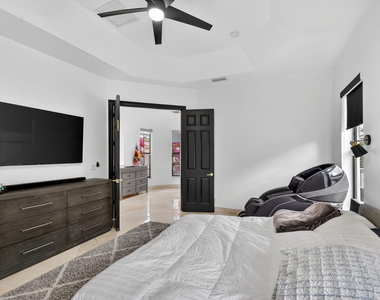 10337 Trianon Place - Photo Thumbnail 39