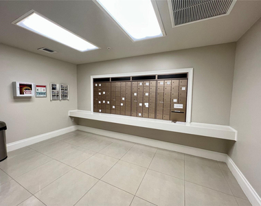 6001 N Ocean Drive - Photo Thumbnail 48