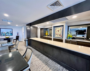 6001 N Ocean Drive - Photo Thumbnail 42