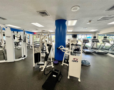 6001 N Ocean Drive - Photo Thumbnail 36