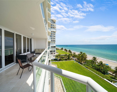 6001 N Ocean Drive - Photo Thumbnail 7