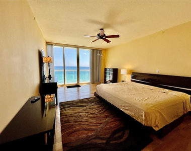 6001 N Ocean Drive - Photo Thumbnail 20