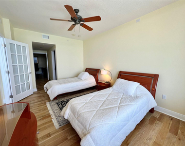 6001 N Ocean Drive - Photo Thumbnail 27