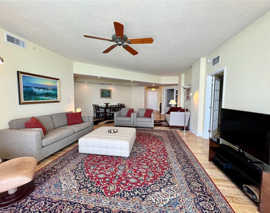 6001 N Ocean Drive - Photo Thumbnail 16