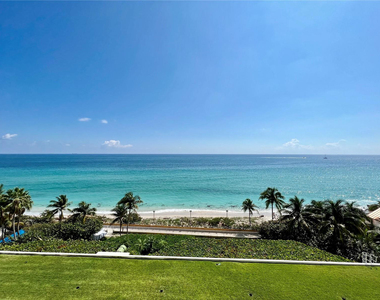 6001 N Ocean Drive - Photo Thumbnail 3
