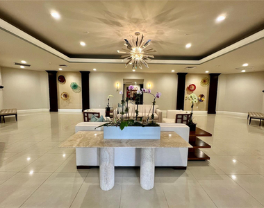 6001 N Ocean Drive - Photo Thumbnail 11