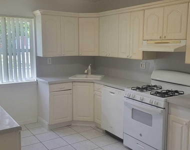 1855 Sherman Street - Photo Thumbnail 4