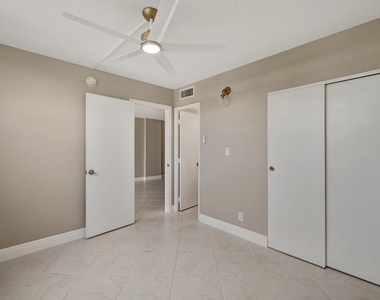 1777 Se 15th Street - Photo Thumbnail 14