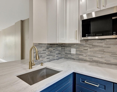 1777 Se 15th Street - Photo Thumbnail 7