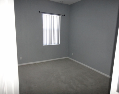 2912 Hidden Hills Road - Photo Thumbnail 9