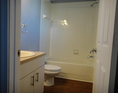 2912 Hidden Hills Road - Photo Thumbnail 10